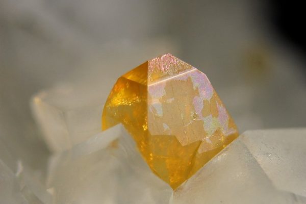 Monocristal de xénotime Y(PO4)